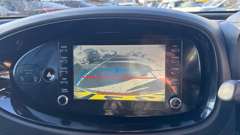 Toyota Aygo X 1.0 VVT-i Edge 5dr Petrol Hatchback